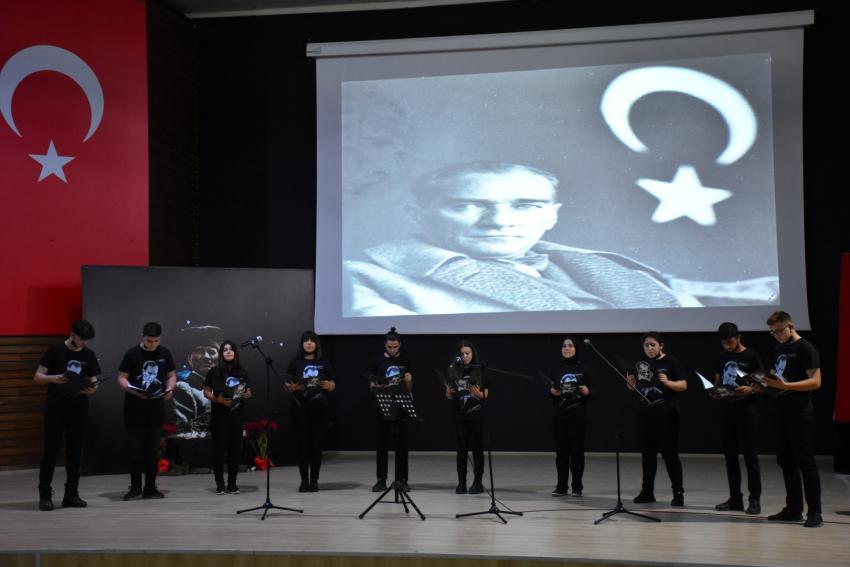 ULU ÖNDER ATATÜRK EDREMİT’TE ANILDI