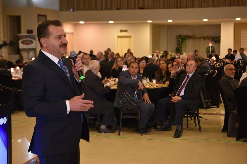 BAŞKAN YILMAZ “VAZIFEMIZ     MILLETIN YALNIZ KALMAMASIDIR”  ---BAŞKAN YILMAZ “HER BIR      MUHTARLA GÖNLÜMÜZ BIR”