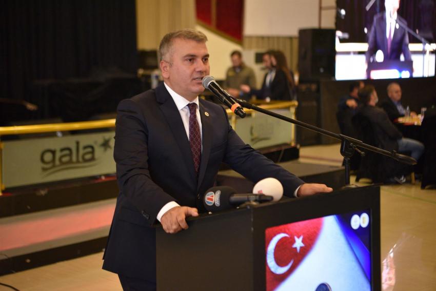 BAŞKAN YILMAZ “VAZIFEMIZ     MILLETIN YALNIZ KALMAMASIDIR”  ---BAŞKAN YILMAZ “HER BIR      MUHTARLA GÖNLÜMÜZ BIR”