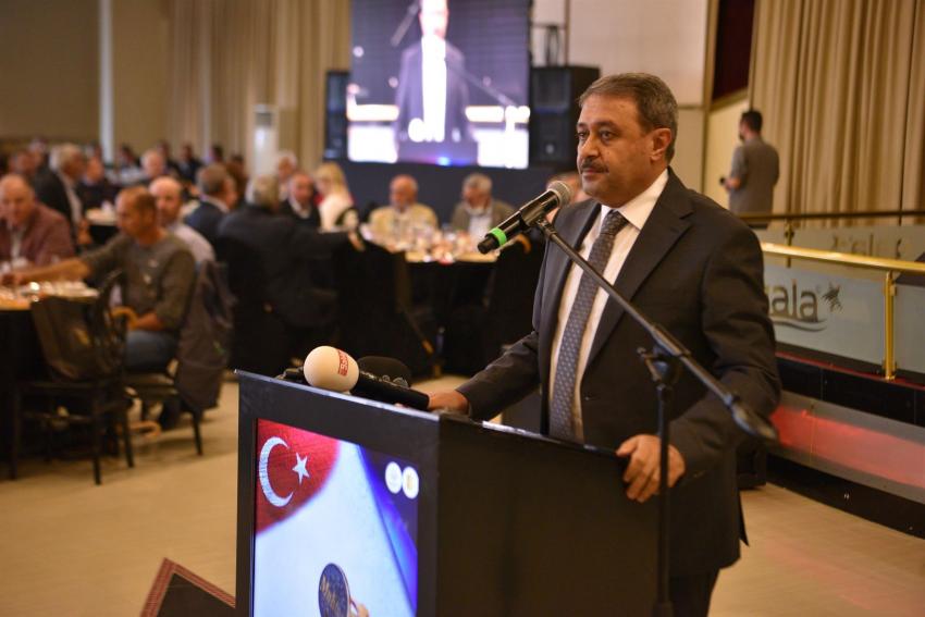 BAŞKAN YILMAZ “VAZIFEMIZ     MILLETIN YALNIZ KALMAMASIDIR”  ---BAŞKAN YILMAZ “HER BIR      MUHTARLA GÖNLÜMÜZ BIR”