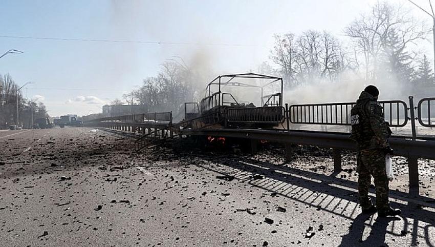 UKRAYNA'YA SILAH YARDIMLARI YAPILACAK: HOLLANDA ÜLKEYI TERKEDIYOR