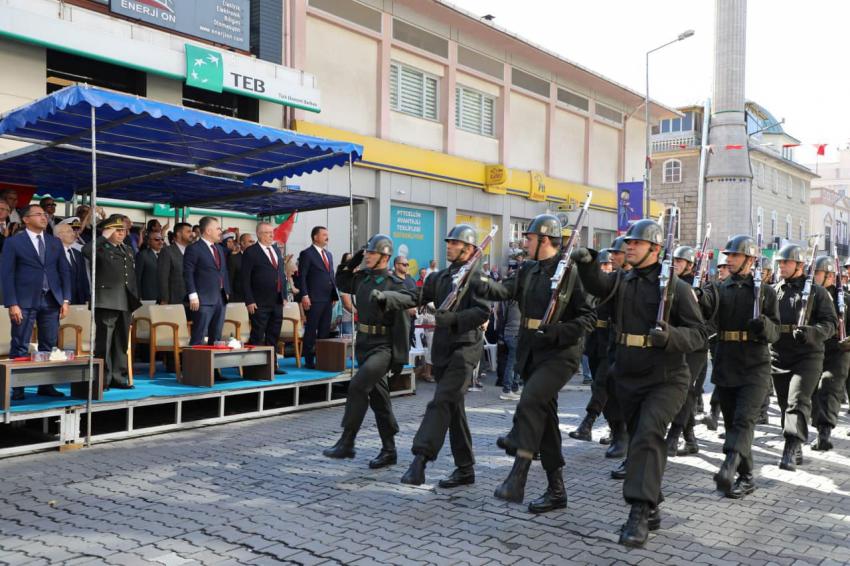 Edremit’te 102. kurtuluş yıldönümü coşkuyla kutlandı