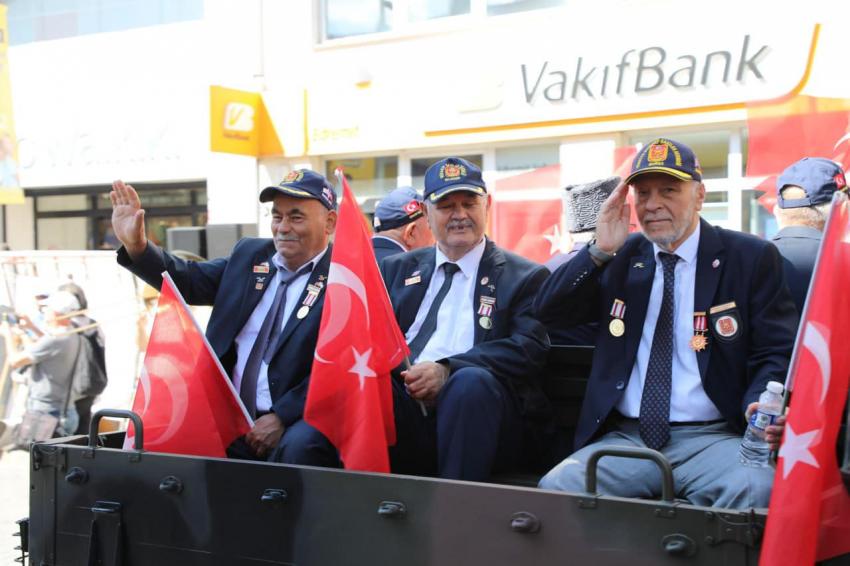 Edremit’te 102. kurtuluş yıldönümü coşkuyla kutlandı