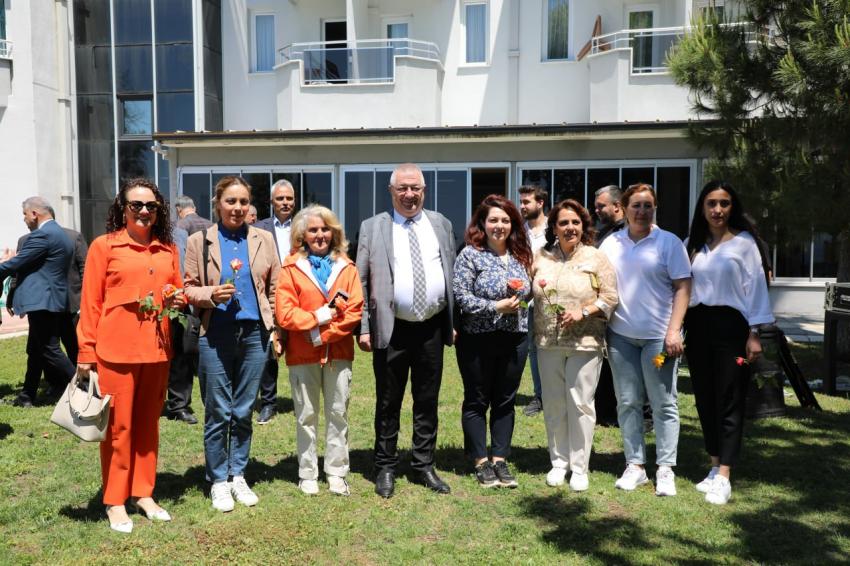 EDREMİT BELEDİYE BAŞKANI MEHMET ERTAŞ BİR YILI BASINLA DEĞERLENDİRDİ