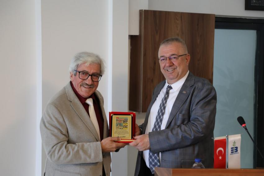 EDREMİT BELEDİYE BAŞKANI MEHMET ERTAŞ BİR YILI BASINLA DEĞERLENDİRDİ