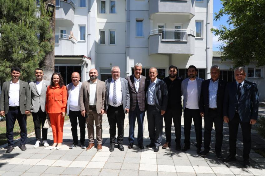 EDREMİT BELEDİYE BAŞKANI MEHMET ERTAŞ BİR YILI BASINLA DEĞERLENDİRDİ