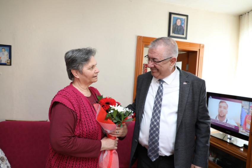 Edremit Belediye Başkanı Mehmet Ertaş'tan Şehit Ailelerine Anlamlı Destek Talimatı