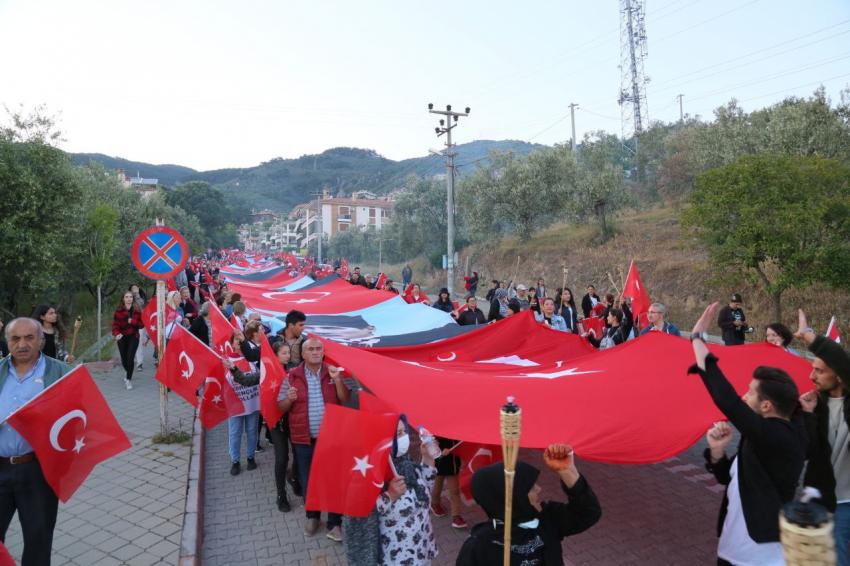 EDREMIT’TE COŞKULU 19 MAYIS KUTLAMASI