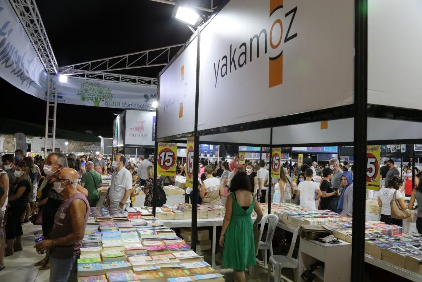 5. EDREMİT KİTAP FUARI CUMARTESİ BAŞLIYOR!