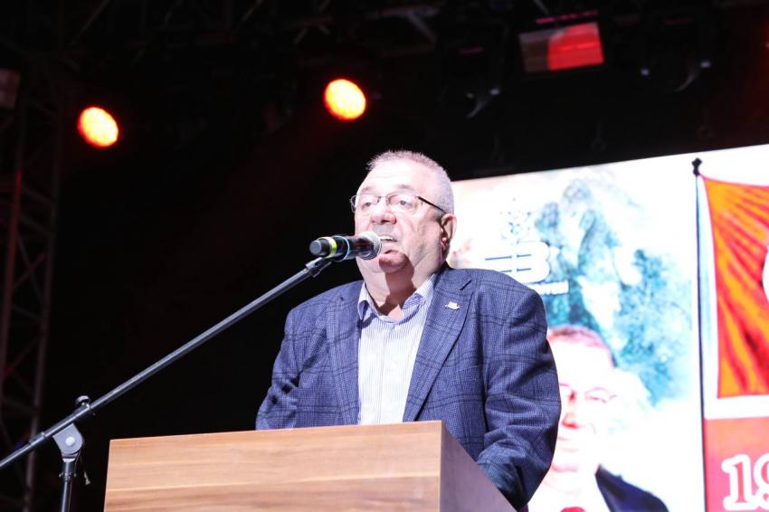 FENER ALAYI VE HANDE ÜNSAL KONSERİNE YOĞUN İLGİ