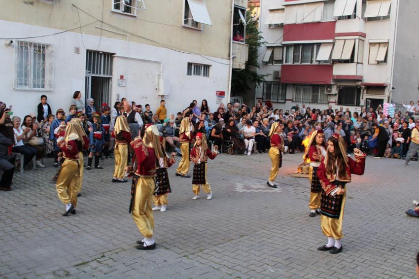 EDREMİT’TE HIDRELLEZ ŞENLİĞİ COŞKUSU YAŞANDI