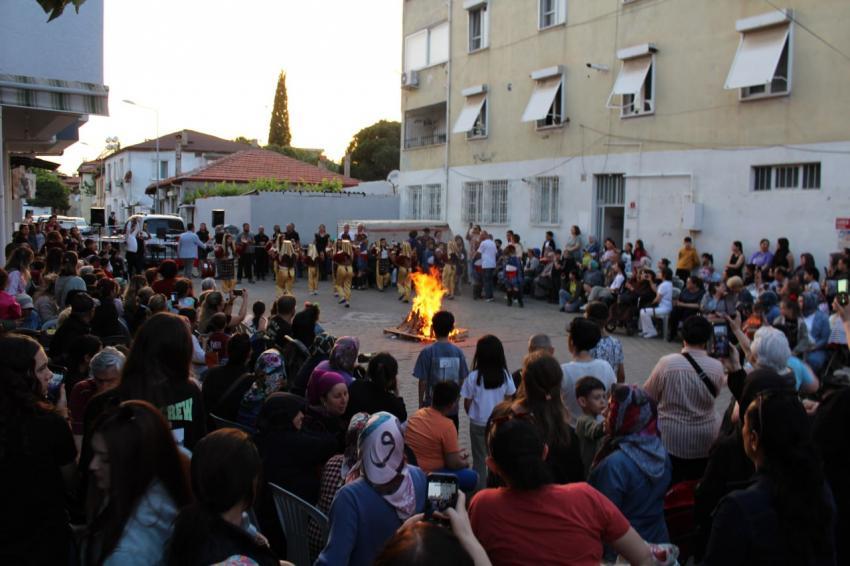 EDREMİT’TE HIDRELLEZ ŞENLİĞİ COŞKUSU YAŞANDI
