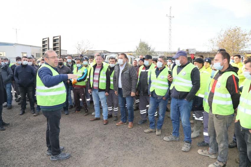 EDREMİT BELEDİYESİ YOL SEFERBERLİĞİ BAŞLATTI