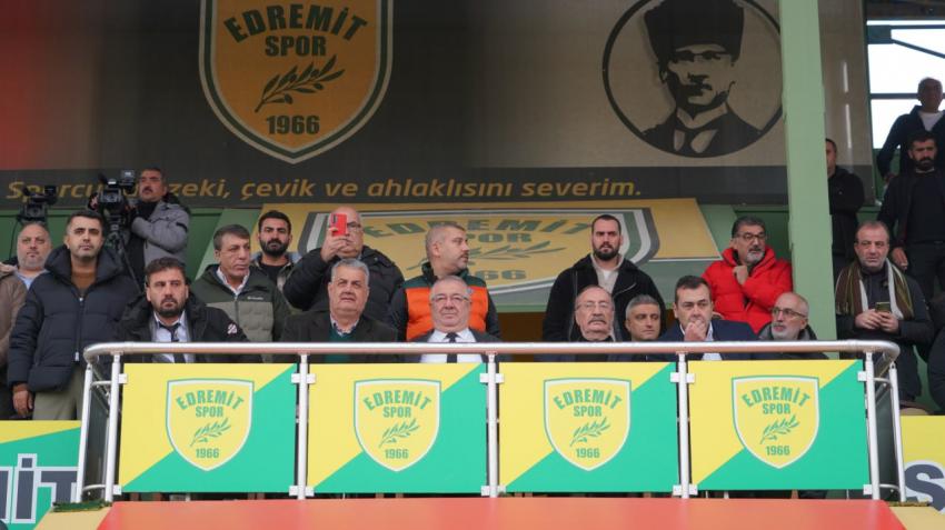 EDREMİTSPOR LİDERİ EVİNDE 1-0 MAĞLUP ETTİ