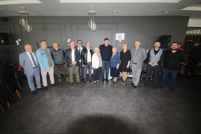 EGEMAKGÖÇ;TEN ÇOŞKULU KAHVALTI