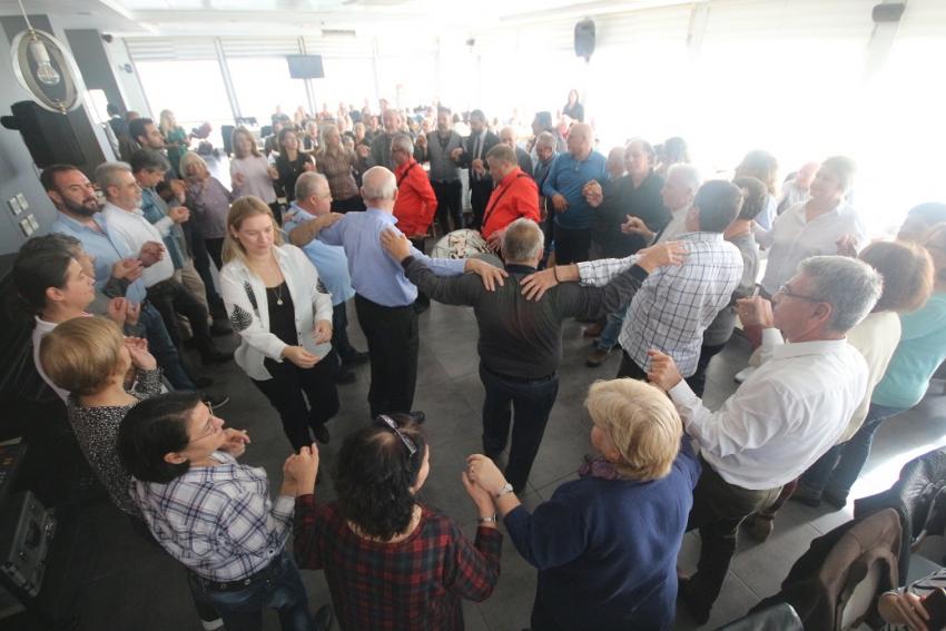 EGEMAKGÖÇ;TEN ÇOŞKULU KAHVALTI