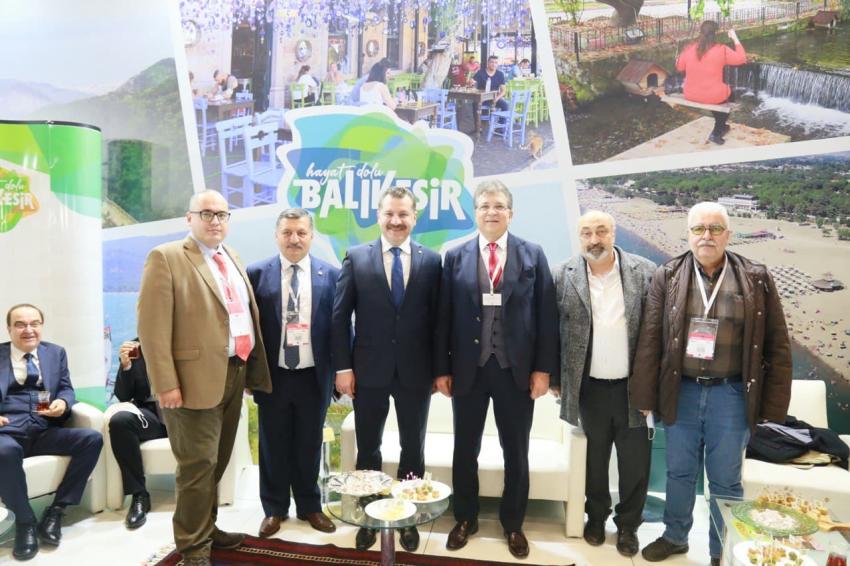 EDREMİT BELEDİYESİ EMİTT’TE İLGİ GÖRDÜ