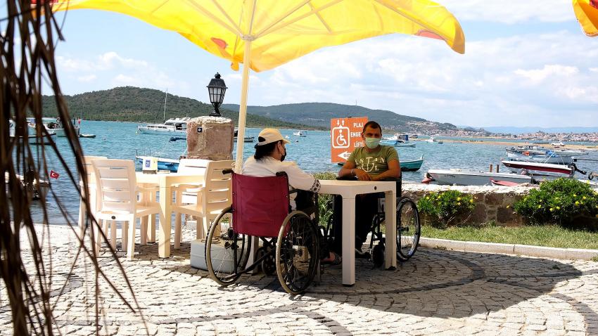 Engelsiz Bir Tatil İçin Ayvalık