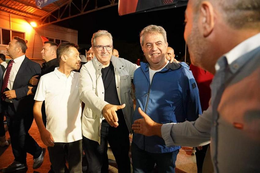 AV YASAĞI KALKTI BANDIRMA BELEDİYE BAŞKANI DURSUN MİRZA BALIKÇILARLA İLK MEZATTA BULUŞTU