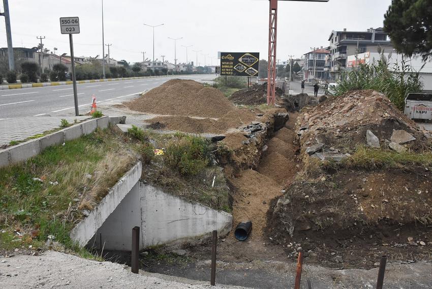 EDREMIT BELEDIYESİ ALTYAPIYI GÜÇLENDIRIYOR