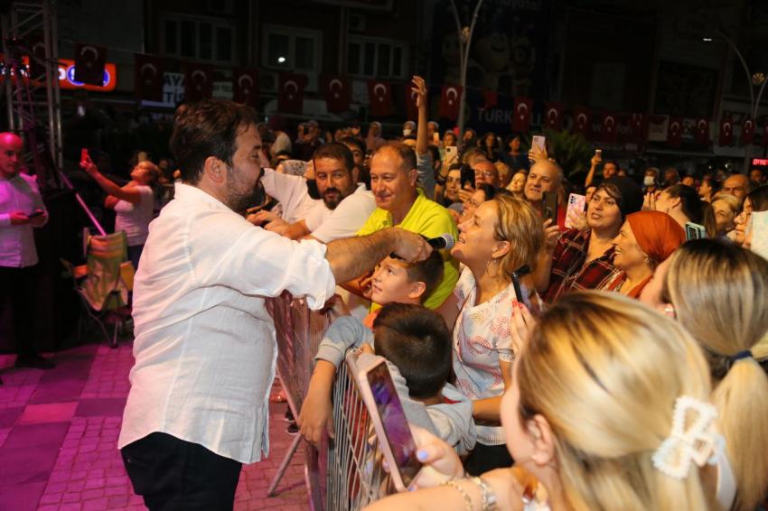 EDREMIT’TE 100. YIL FENER ALAYI