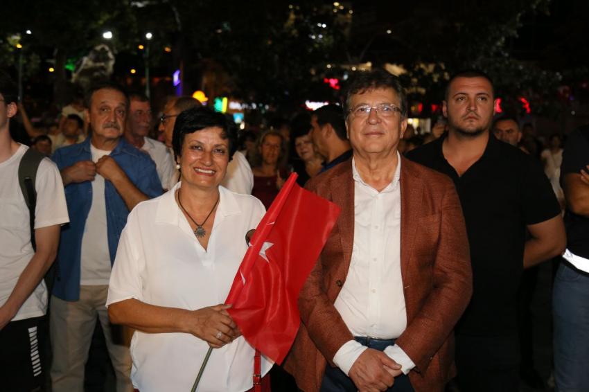 EDREMIT’TE 100. YIL FENER ALAYI