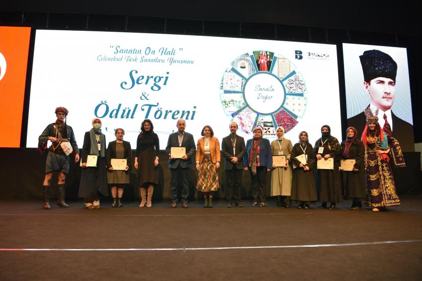 GELENEKSEL SANATLARDA BALIKESIR MOTIFLERI