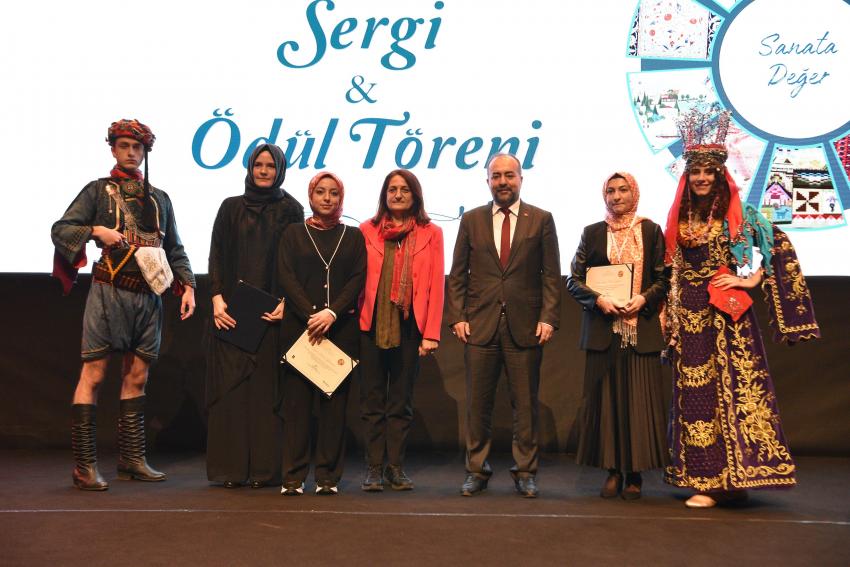 GELENEKSEL SANATLARDA BALIKESIR MOTIFLERI