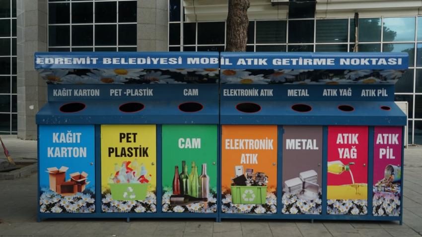 EDREMİT’TE MOBİL ATIK GETİRME NOKTALARI KURULUYOR