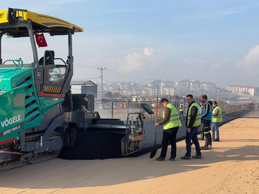 Gönen’de sanayi esnafının yol çilesi bitti