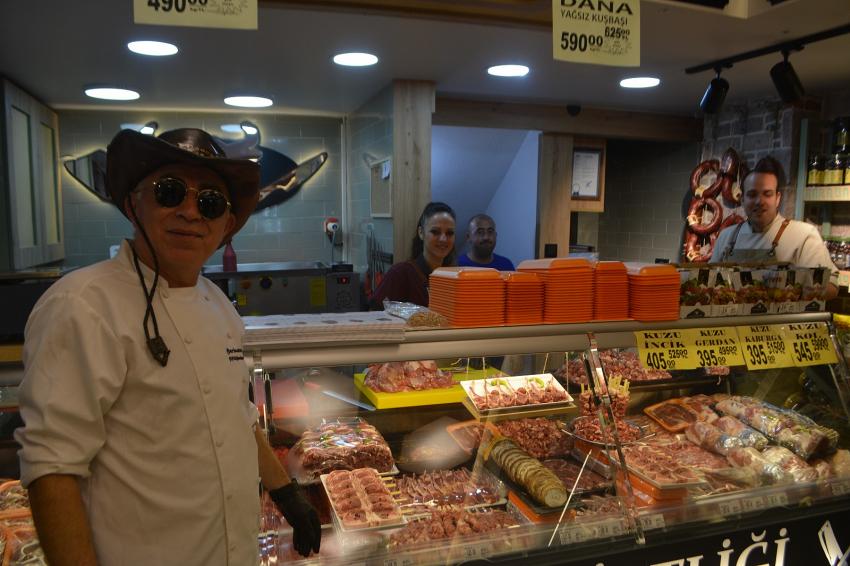 BARBUN’UN ÇİFTLİĞİ ET & ŞARKÜTERİ CUNDA ŞUBESİNE GÖRKEMLİ AÇILIŞ