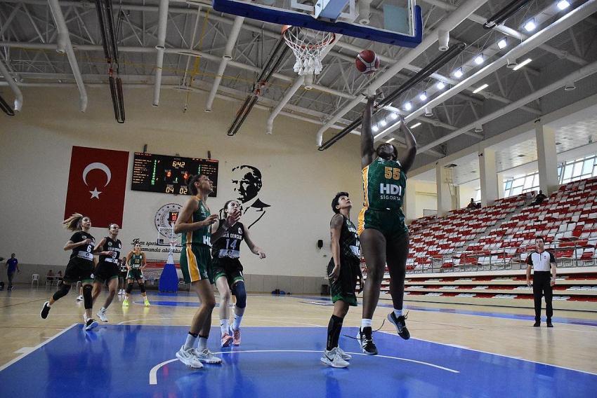 GÜRESPOR, YALOVA’DAN GALIBIYETLE DÖNÜYOR