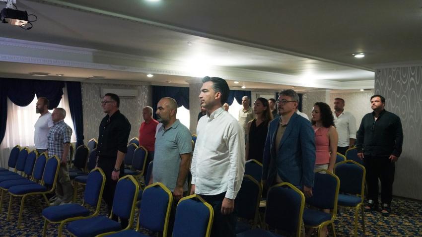 Gürespor'da Başkan Ferhatoğlu güven tazeledi