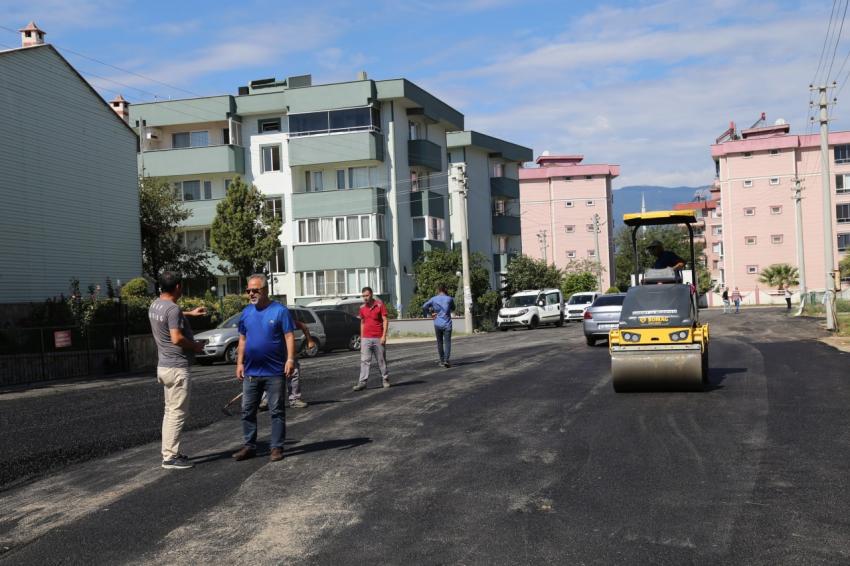 EDREMIT’TE ASFALTLAMA TAM HIZ DEVAM EDIYOR