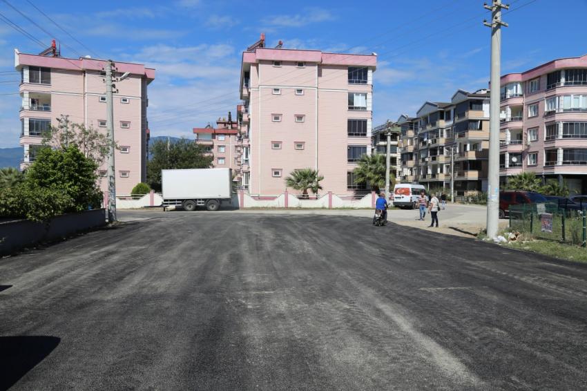 EDREMIT’TE ASFALTLAMA TAM HIZ DEVAM EDIYOR