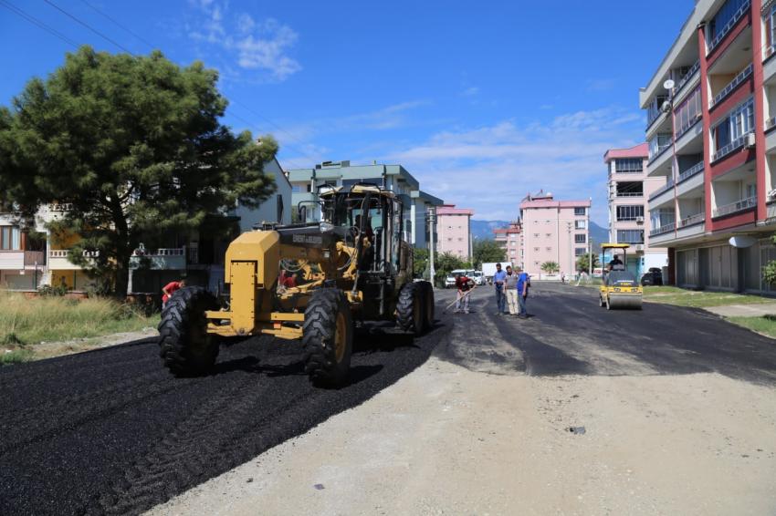 EDREMIT’TE ASFALTLAMA TAM HIZ DEVAM EDIYOR