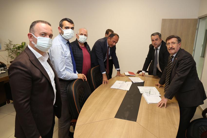 HASTANE ÖNÜNDEKI KAVŞAĞA YENI DÜZENLEME