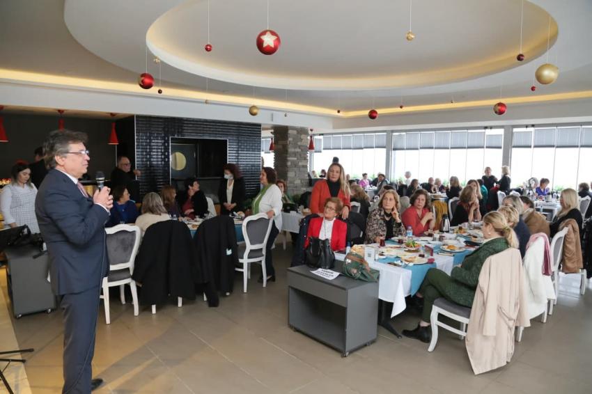 BAŞKAN ARSLAN, KADINLAR GÜNÜNÜ KUTLADI