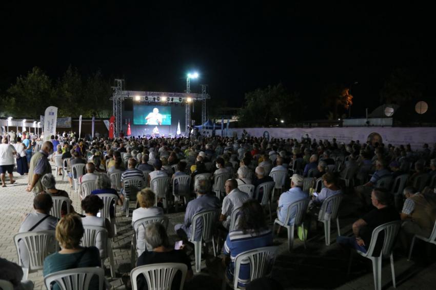 IŞIL IŞIK FUARA DAMGASINI VURDU