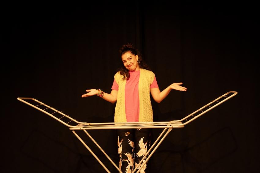 Kadın Oyunları Festivali 23-27 Mart tarihlerinde Ayvalıklı tiyatroseverlerle Dördüncü kez buluşacak