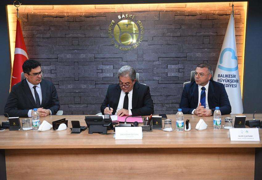 KÖRFEZİN ATIKSU SORUNUNU BAŞKAN AKIN ÇÖZÜYOR