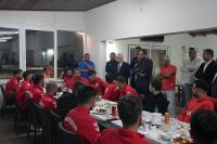 Başkan Deveciler, Burhaniye Belediyespor Futbol A Takımı İle  Yeni Sezon Öncesi Moral Yemeğinde Buluştu