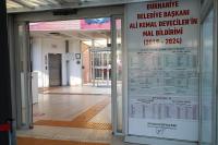 BAŞKAN DEVECİLER MAL BEYANINI BELEDİYENİN GİRİŞİNE ASTI