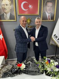 Hakan Aka, AK Parti Karesi'de bayrağı devraldı