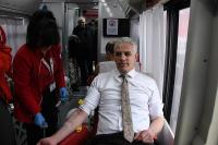 37 kez kan bağışlayan zabıtaya Kızılay’dan ödül