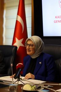 ‘GÜÇLÜ AİLE İÇİN GÜÇLÜ KADIN ŞART’