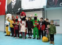 Başkan Akın’dan Dursunbey’e kent lokantası, kreş, çok amaçlı salon…