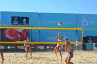 AYVALIK’TA 2024 VW BEACH PRO TOUR FUTURES HEYECANI SÜRÜYOR