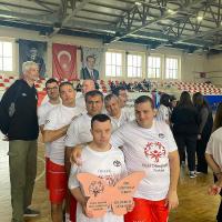 AYVALIKLI ÖZEL ÇOCUKLAR ÖZEL ÇOCUKLAR EDREMİT’TEN ALTIN MADALYALARLA DÖNDÜ