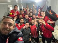 AYVALIKGÜCÜ ŞAMPİYONLUĞA KOŞUYOR